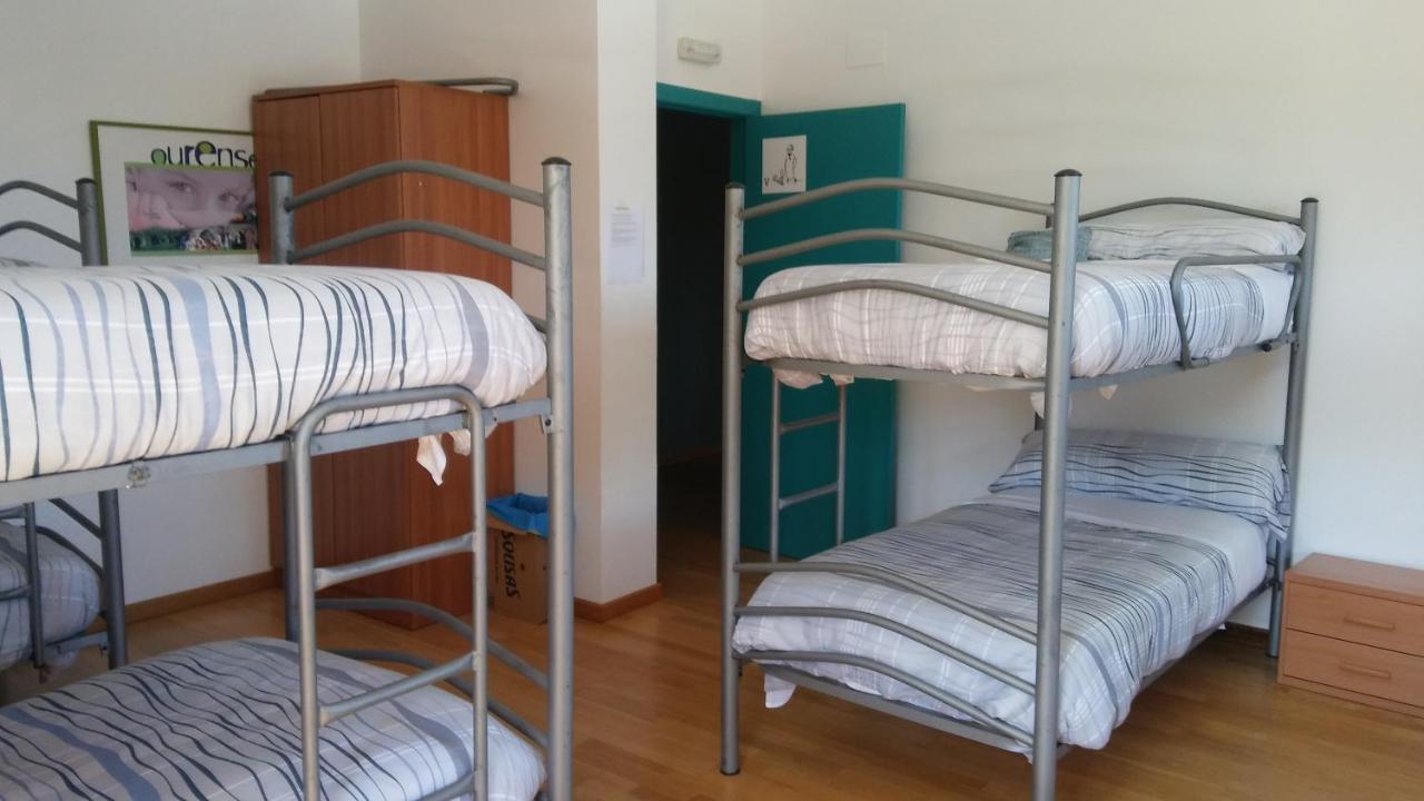 Albergue Estaciones Vivas Baños de Molgas Kültér fotó